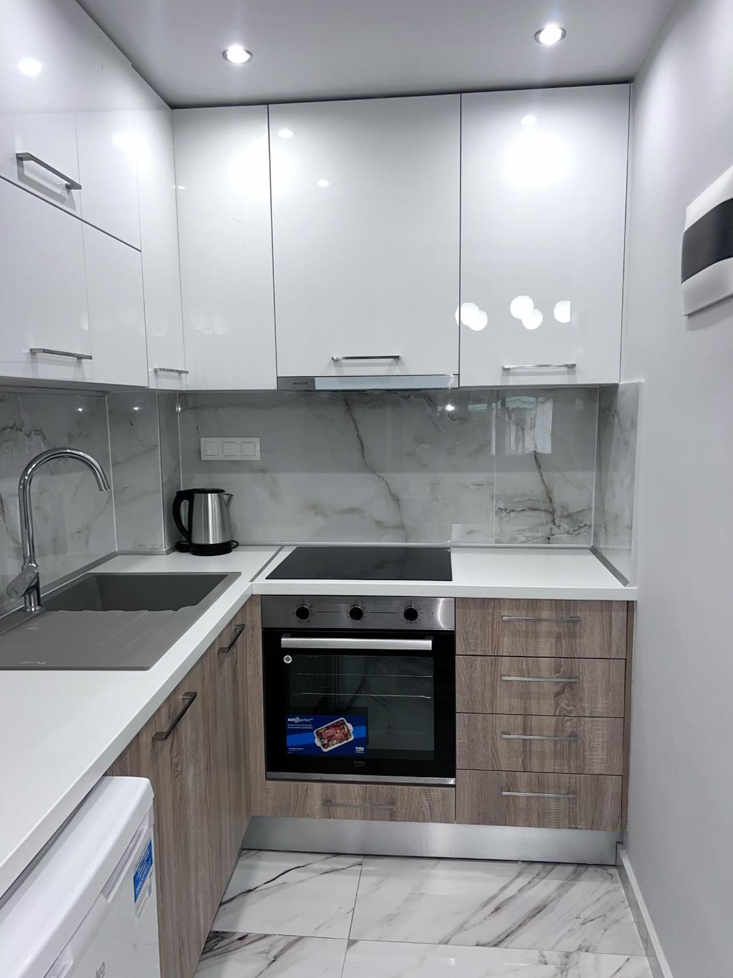 Marbled Premium Appartment 塞萨洛尼基 外观 照片